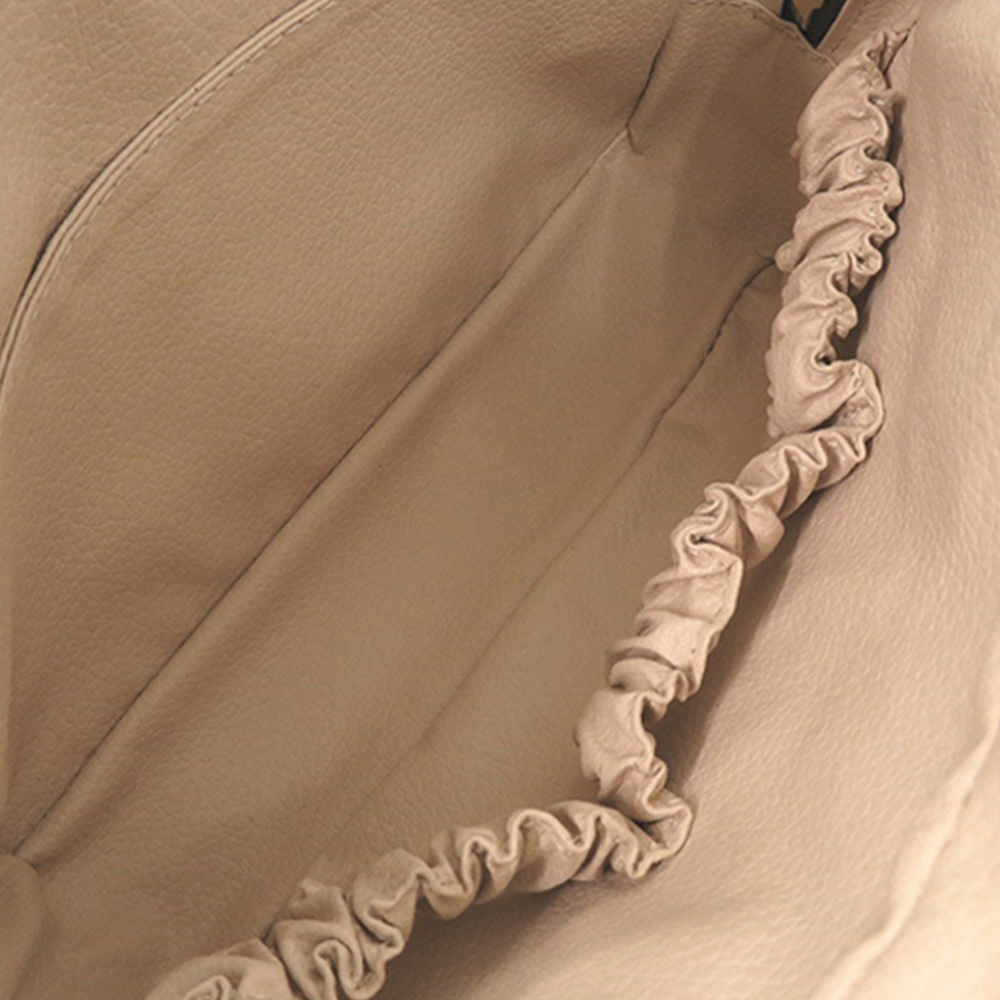 Pre-Loved Louis Vuitton Monogram Trousse Toilette 23 - Picture 4 of 11